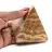 Pyramide en aragonite