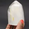 Prisme de quartz avec inclusion - 0