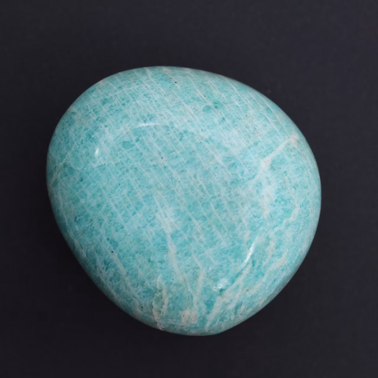 Galet en amazonite