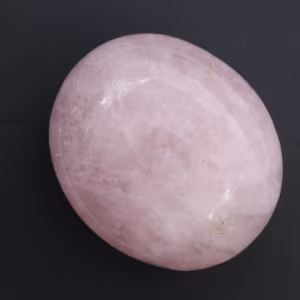 Galet en quartz rose
