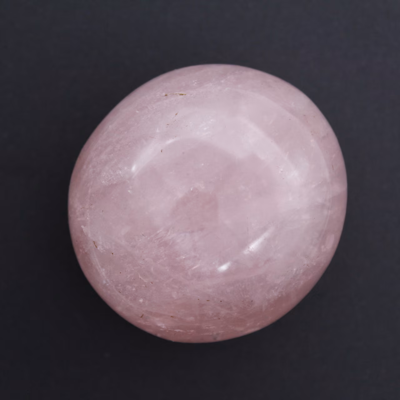 Galet en quartz rose