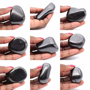 Pierre polie en shungite