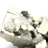 Grands cubes de pyrite avec cristaux de quartz - 11