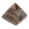 Pyramide en pierre de microcline de Madagascar - 2