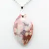 Pendentif feuille en jaspe orbiculaire - 2
