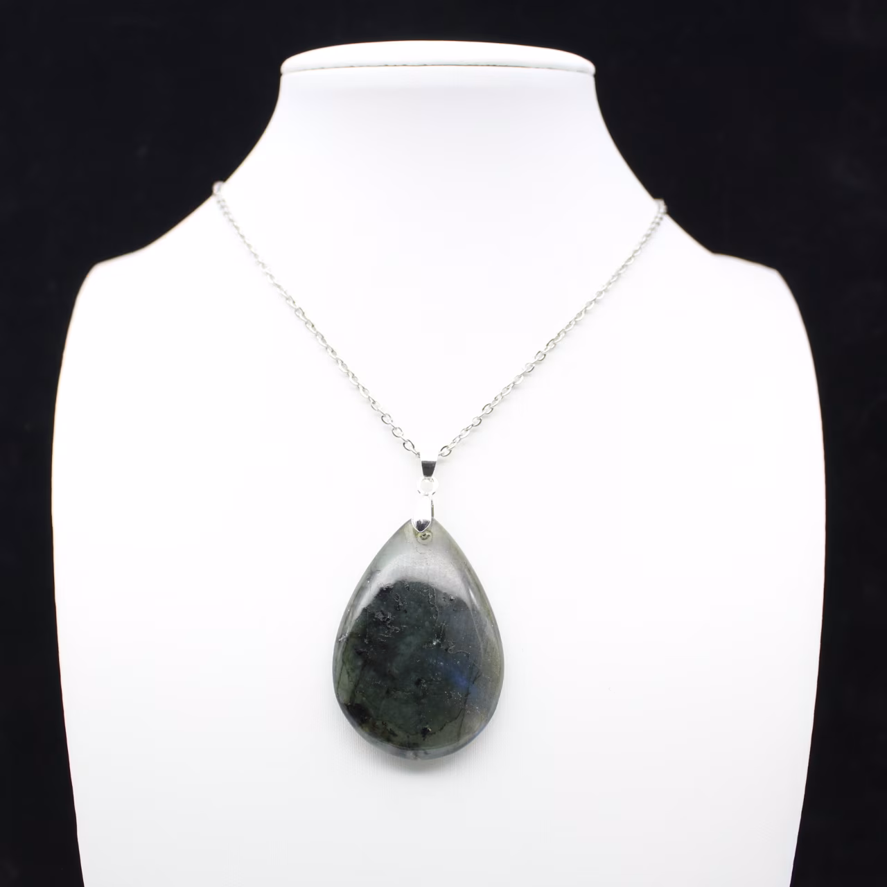 Pendentif goutte en labradorite