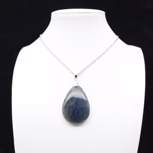 Pendentif goutte en labradorite