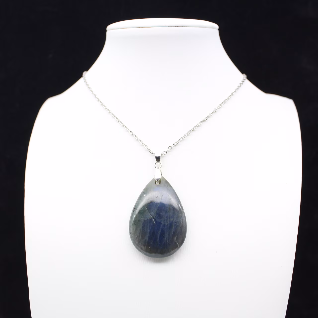 Pendentif goutte en labradorite