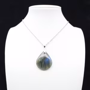 Pendentif goutte en labradorite
