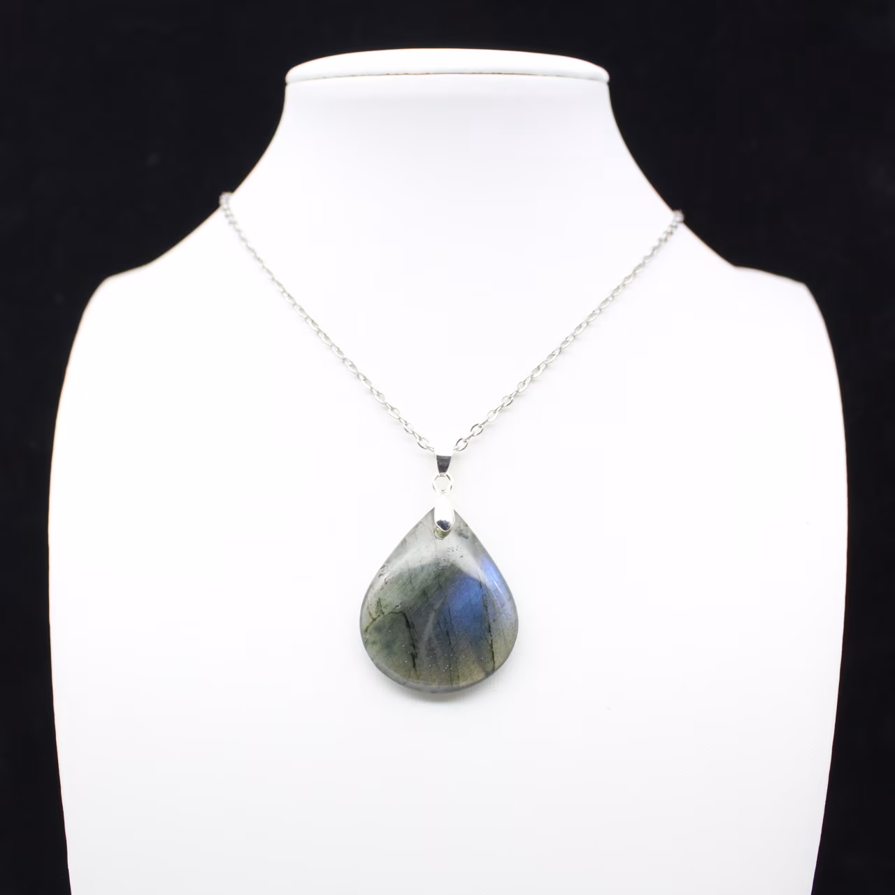 Pendentif goutte en labradorite
