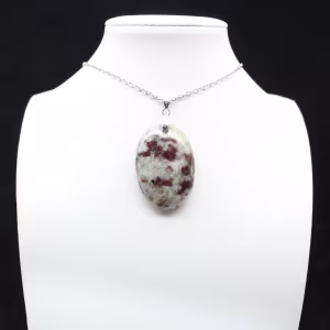 Pendentif ovale à inclusion de Tourmaline rose