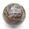 Sphère en pierre de lune de Madagascar - 2