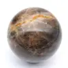 Sphère en pierre de microcline de Madagascar - 2