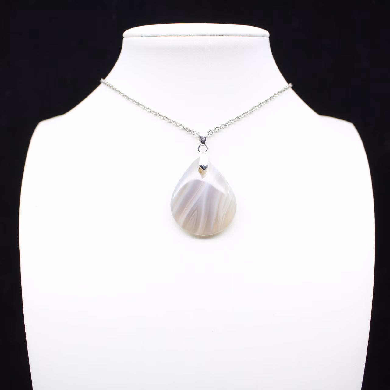 Pendentif en agate rubanée