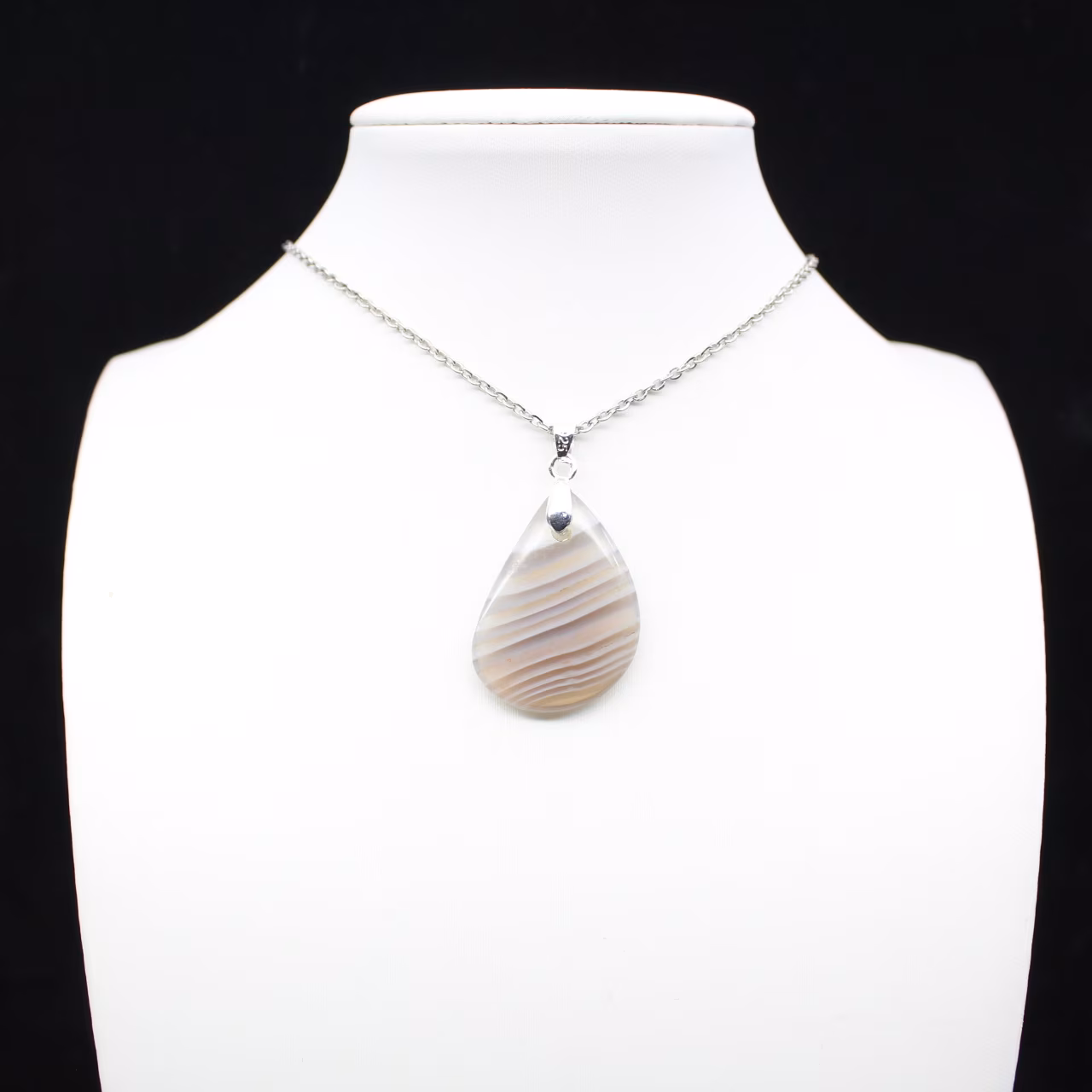 Pendentif en agate rubanée
