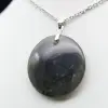 Pendentif rond en labradorite - 1
