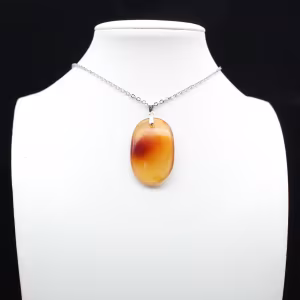 Pendentif en pierre de cornaline