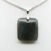 Pendentif carré en labradorite - 2