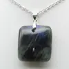 Pendentif carré en labradorite - 1