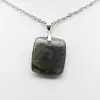 Pendentif carré en labradorite - 1