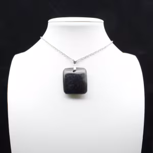 Pendentif carré labradorite