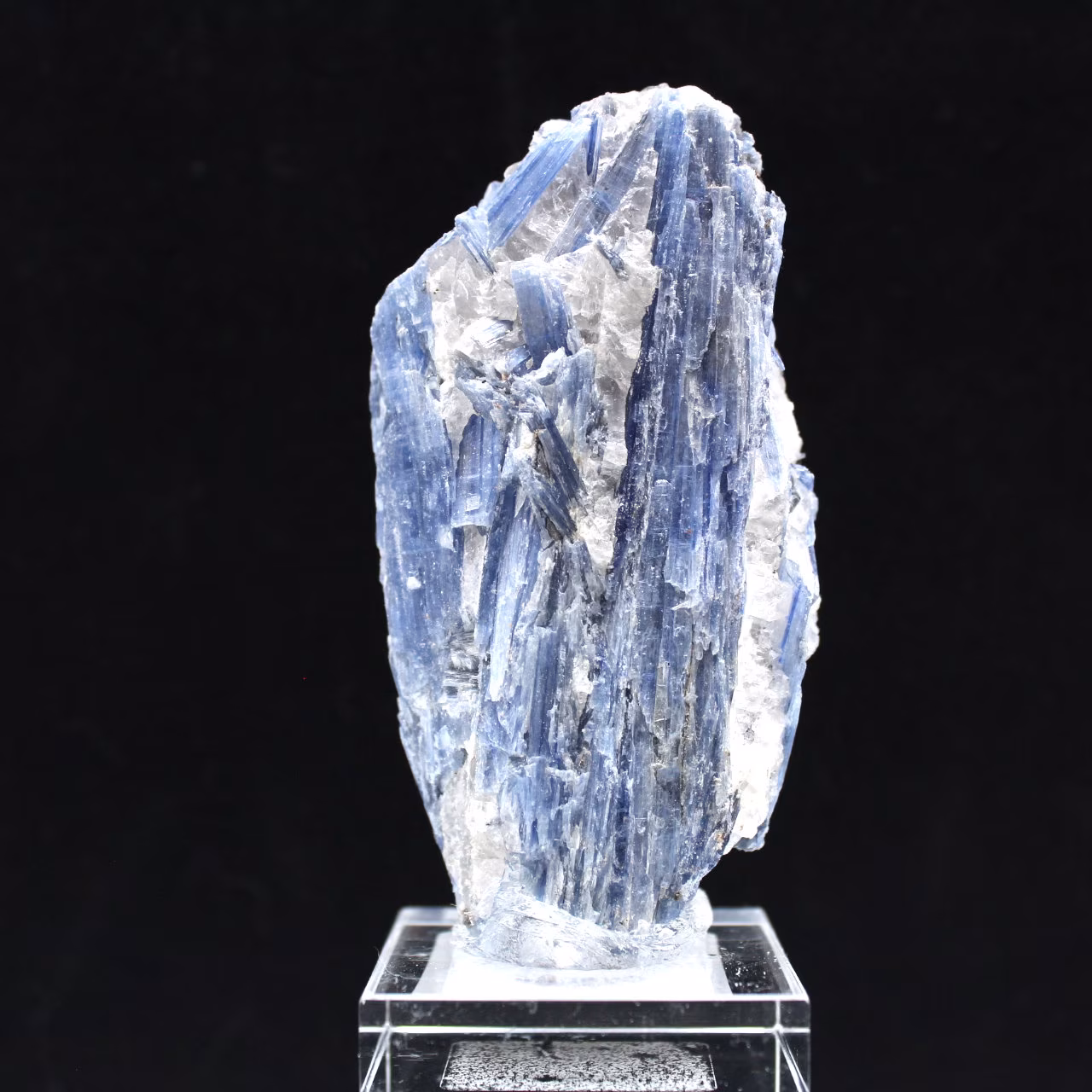 Cristaux de Cyanite