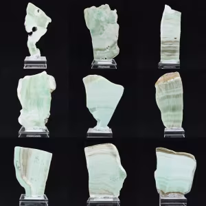 Pierre d’Aragonite verte naturelle en tranche
