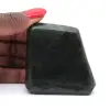 Labradorite Polie, Spécimen Compact de Madagascar - 1