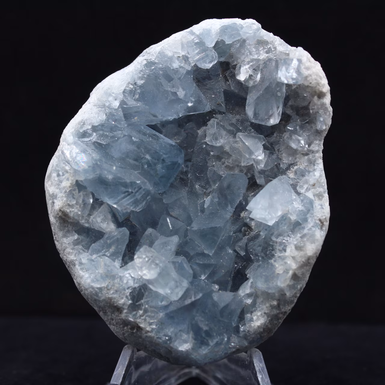 Célestite Bleue : Spécimen Minéralogique Malgache