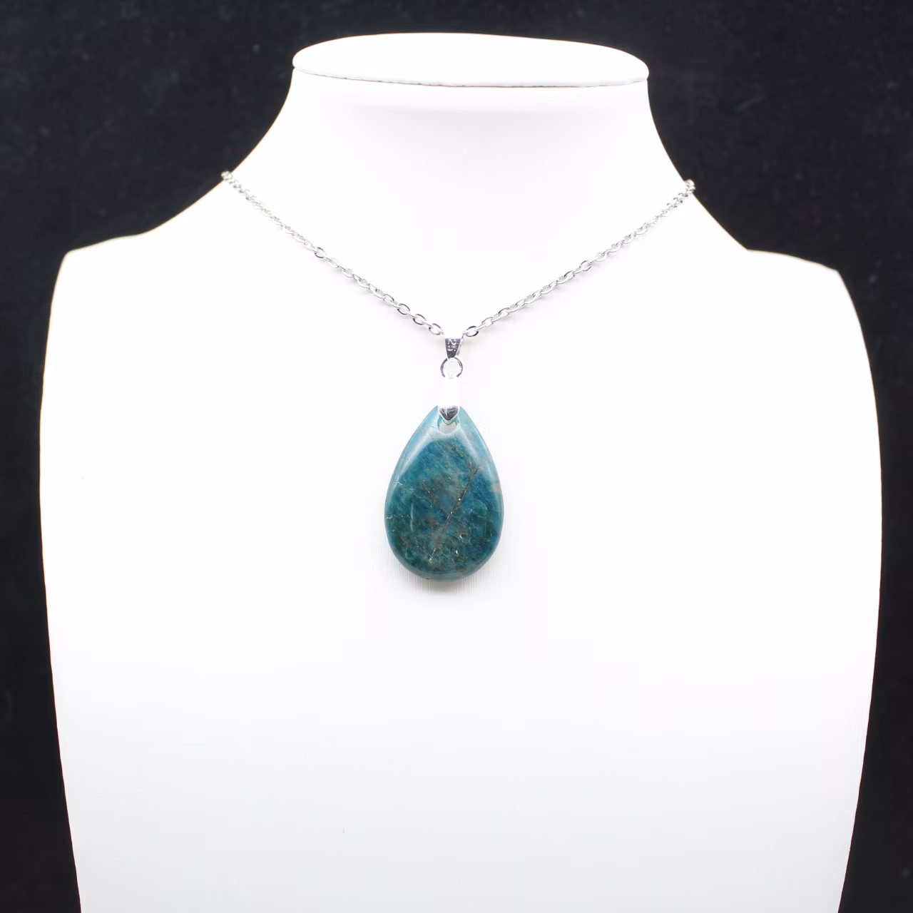 Pendentif Apatite Bleue Madagascar - Petit Spécimen Précieux