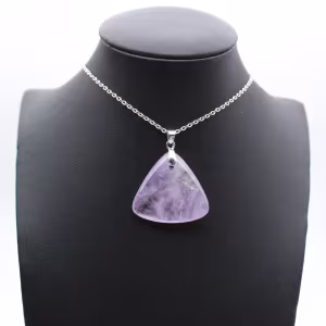 Pendentif Améthyste de Madagascar - Géologie et Esthétisme