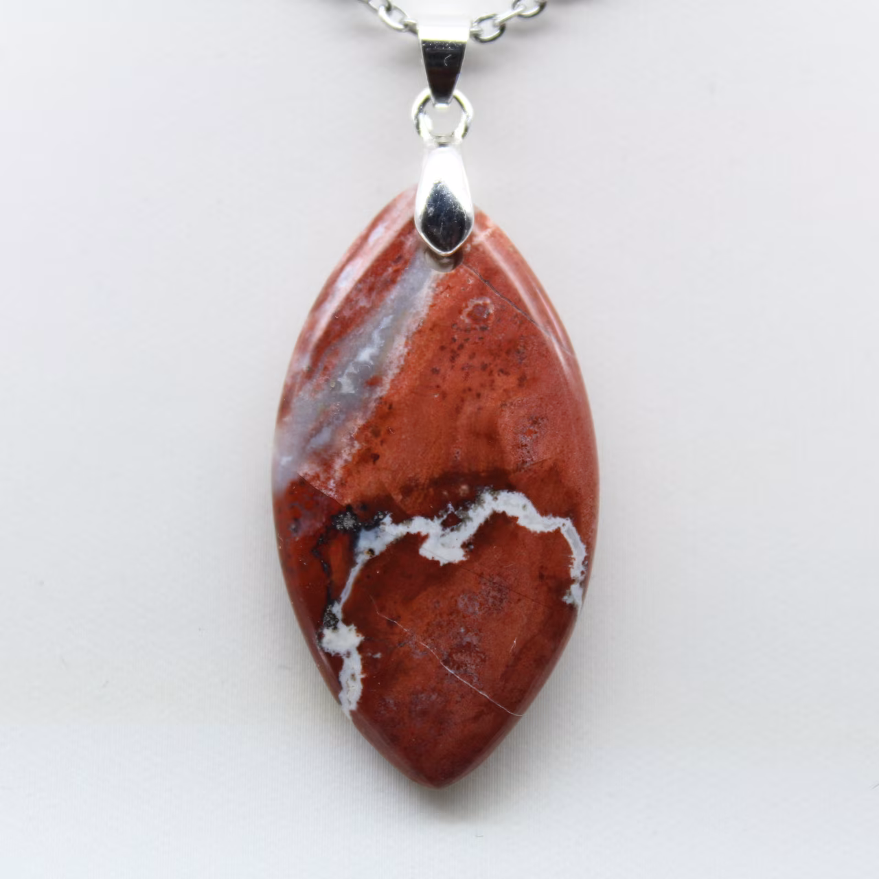 Pendentif Jaspe Rouge Madagascar