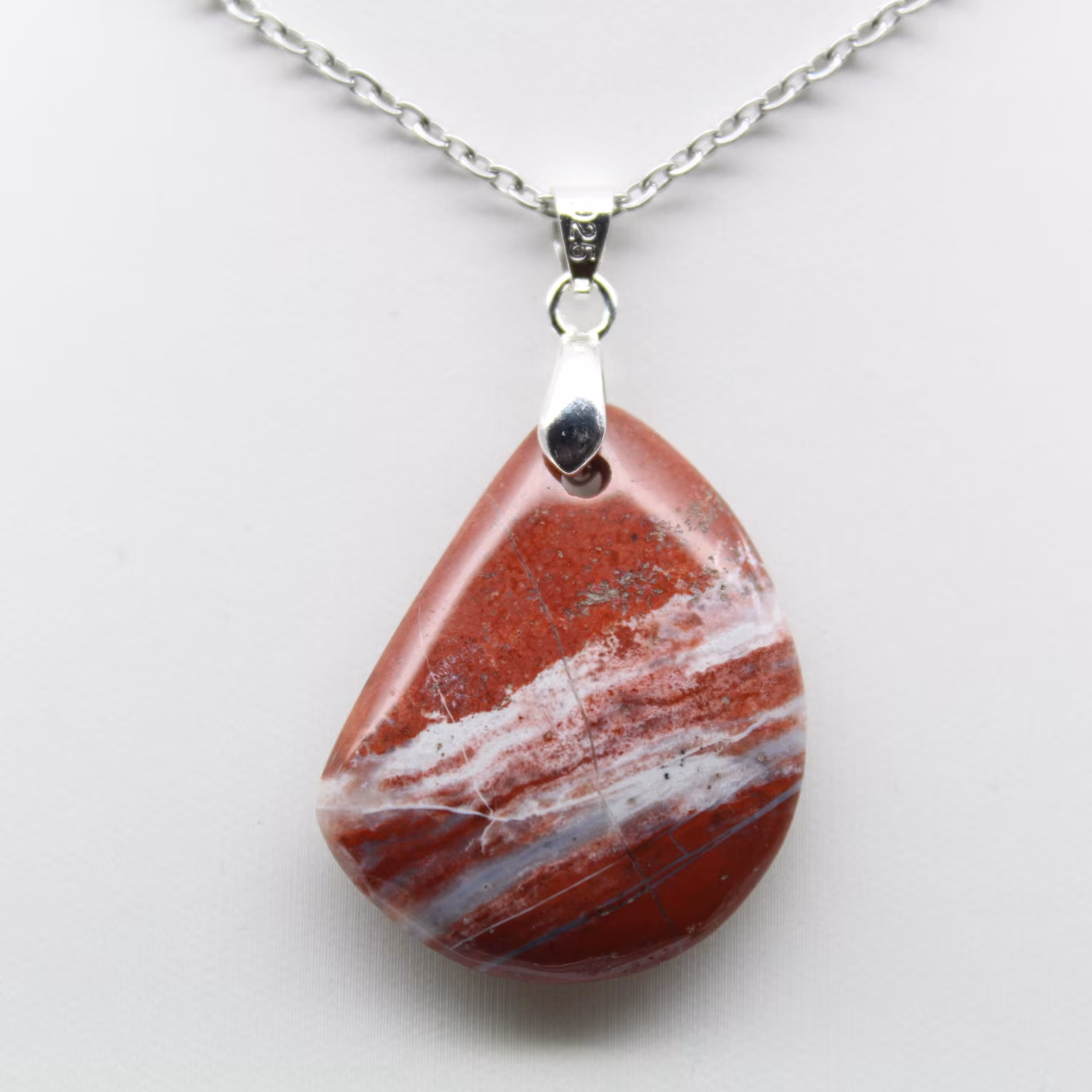 Pendentif Jaspe Rouge Géologique