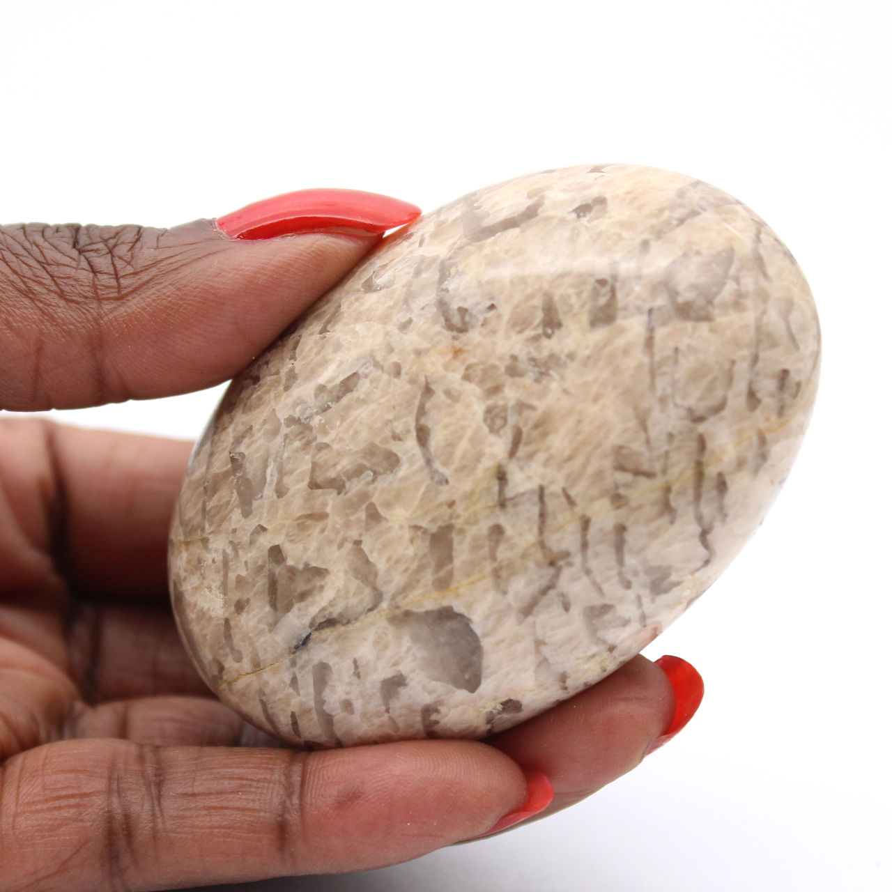 Galet en Feldspath de Madagascar – Spécimen naturel