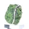 Chromediopside brut de Finlande sur socle, pierre verte 135 g - 2