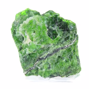 Chromediopside naturel brut, spécimen vert de Finlande 80 g