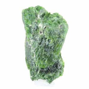 Spécimen brut de chromediopside finlandais sur socle 60 g