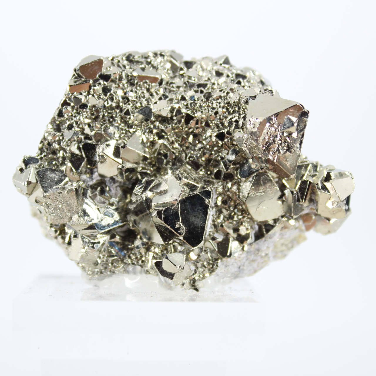 Pyrite dorée du Pérou à cristaux triangulaires – Collection