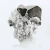 Cristaux octaédriques de pyrite, sulfure de fer du Pérou - 0