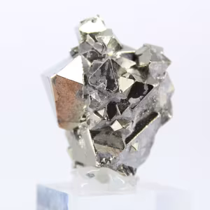 Spécimen minéralogique de pyrite octaédrique du Pérou